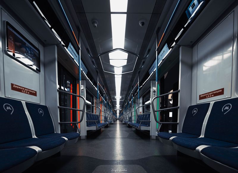 train, transport, geometry, lines, subway, underground, metro, light, architecture, city, urban, Moscow, Russia  Рассекая тьму тоннелей фото превью