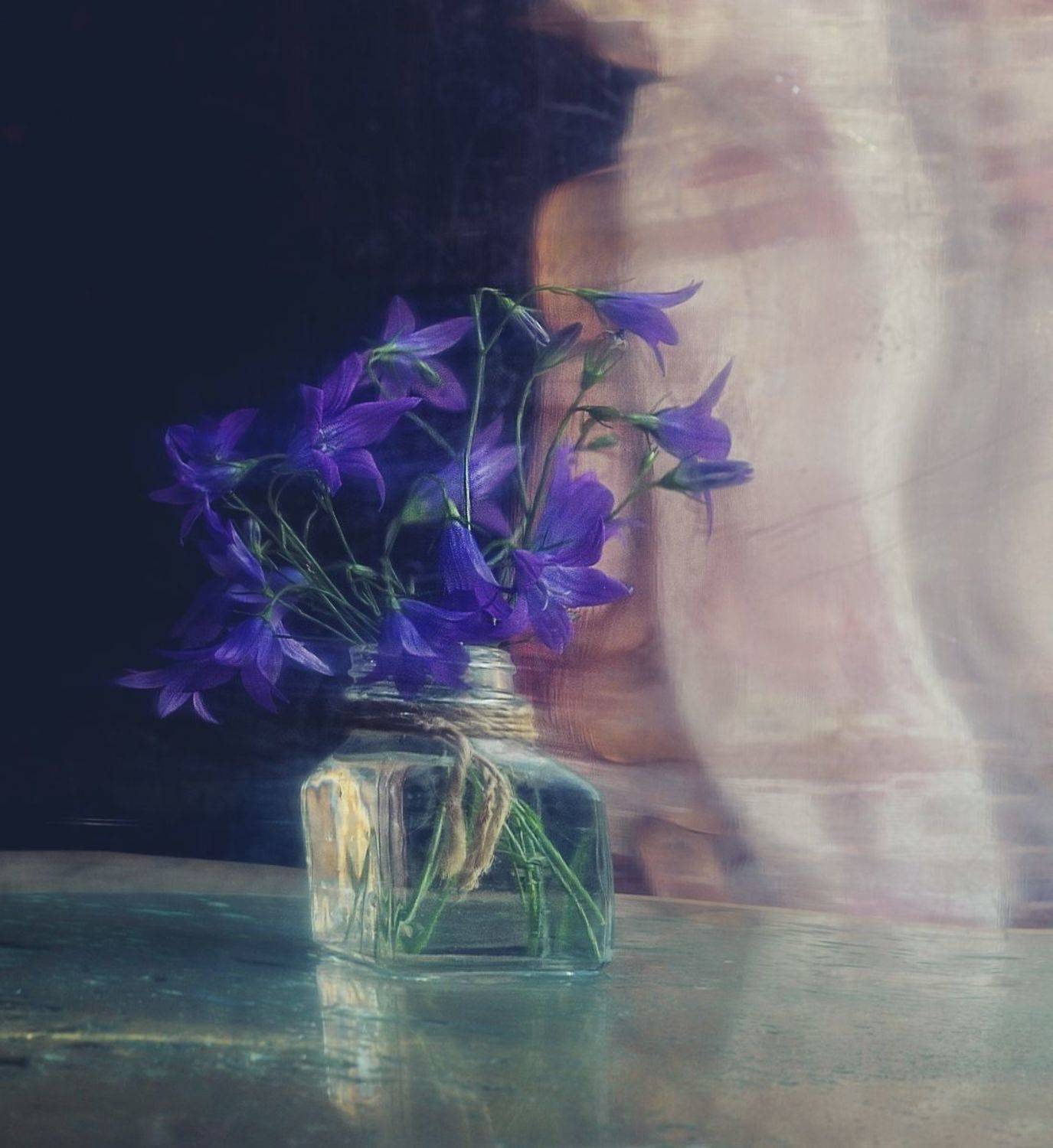 натюрморт,колокольчик,цветы,отражение, Наталия К