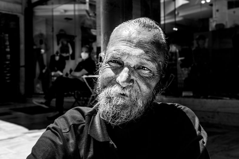 street The man with the special smile from Crete 2021 фото превью