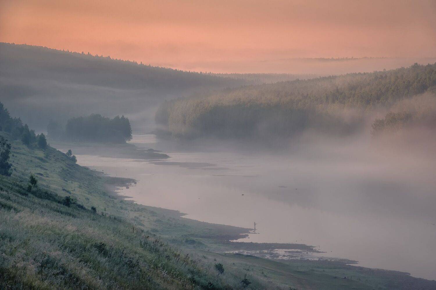 река, косьва, рыбак, лес, горы, губаха, утро, рассвет, туман, урал, пермь, Андрей Чиж