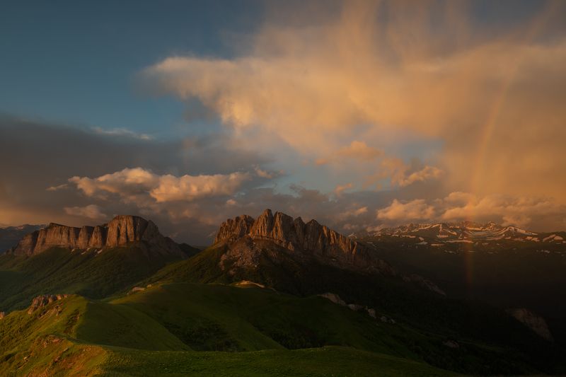 адыгея, большой тхач, кавказ, горы, пейзаж, рассвет, утро Перевал Чертовы ворота фото превью