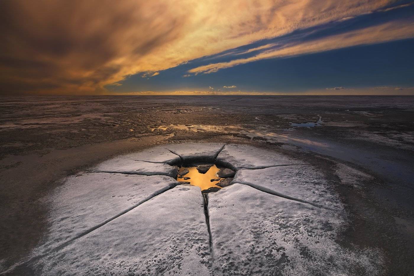 , Pawel Kucharski