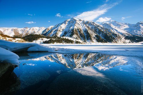 Большое Алматинское озеро, БАО (Big Almaty lake) в декабре.