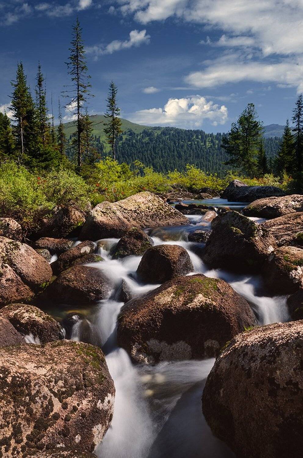 большой, брызги, бурный, быстрый, голубой, горы, ергаки, зеленый, камни, красивый, красноярский край, пейзаж, поток, природа, прозрачный, размер, речка, ручей, саяны, серый, сибирь, сильный, течение, холодный, Дмитрий Антипов