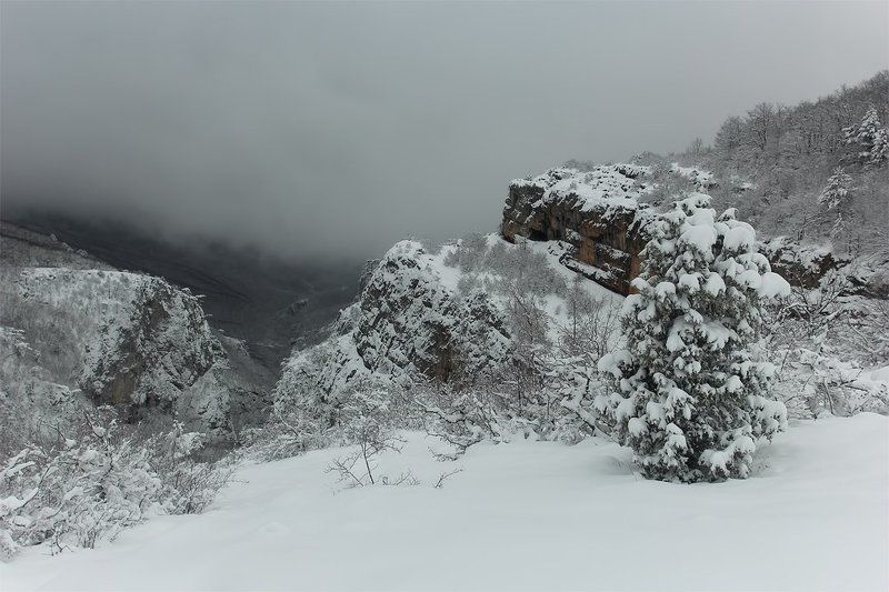 Над каньоном фото превью