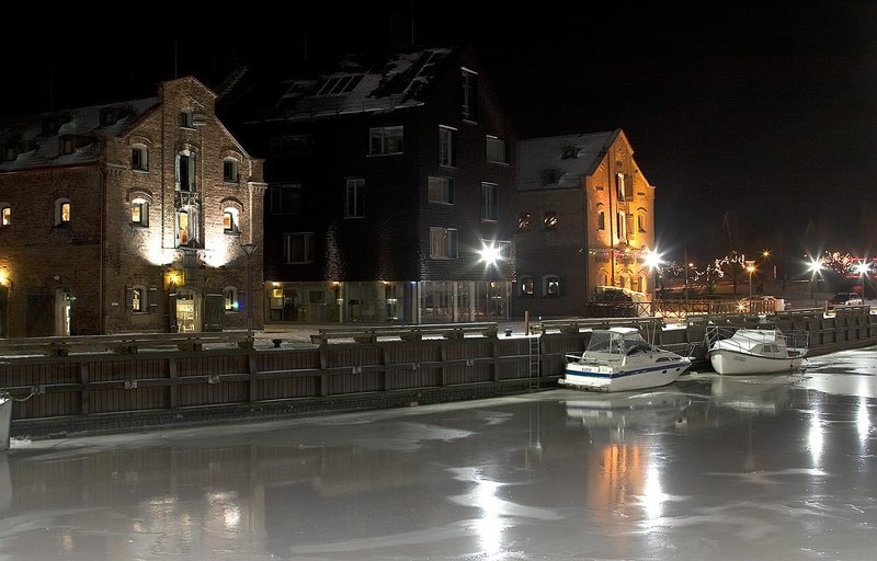 Ночная Клайпеда фото превью