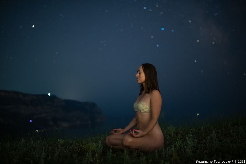 Под дождём из звёзд фото превью