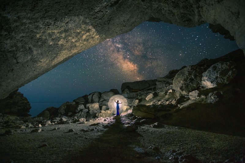 ночь, лето, звезды, космос, персеиды, крым, симферополь, море Немного фризлайта на фоне млечного пути фото превью