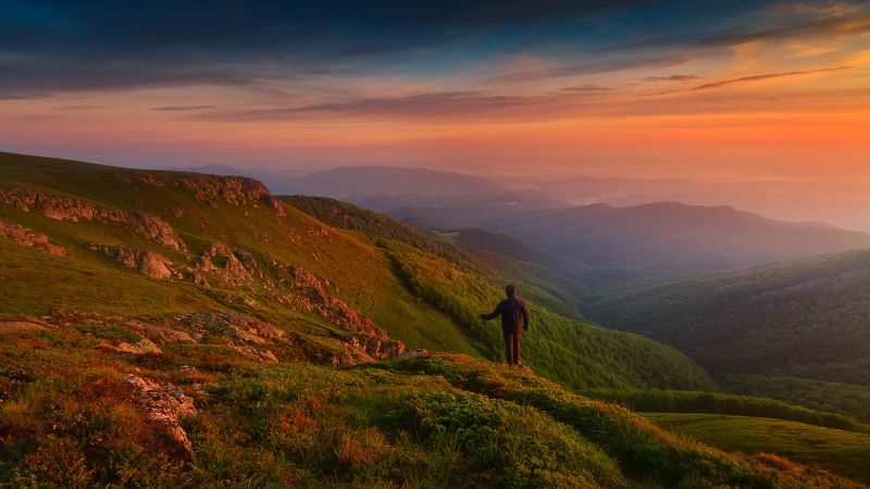 стара планина, българия, stara planina, bulgaria, balkan, musala, sunrise, dawn, горы, лето, season, travel, hiking, peak, summit, golden hour, tranquility, outdoor, adventure, mountains, When the Horizon Calls фото превью