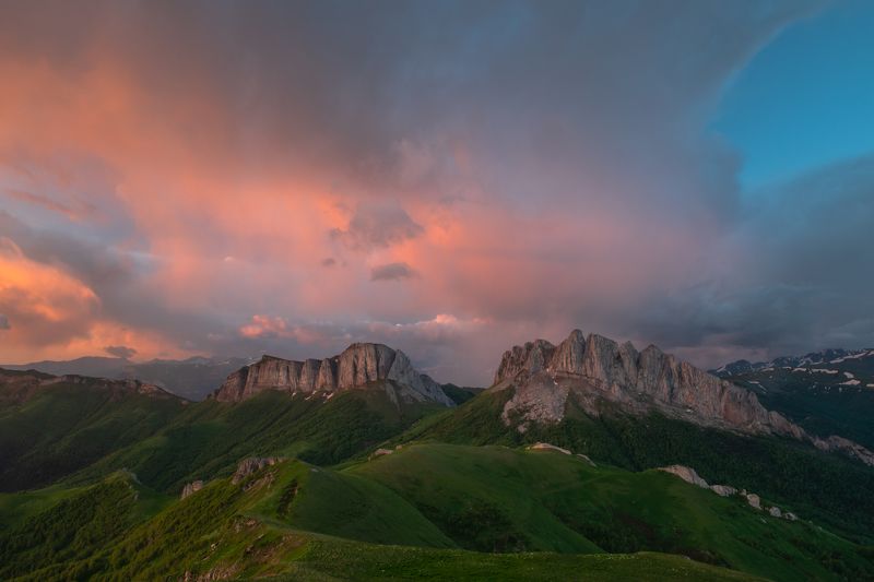 адыгея, большой тхач, кавказ, горы, пейзаж, рассвет, утро Рассвет над Ачешбоками фото превью