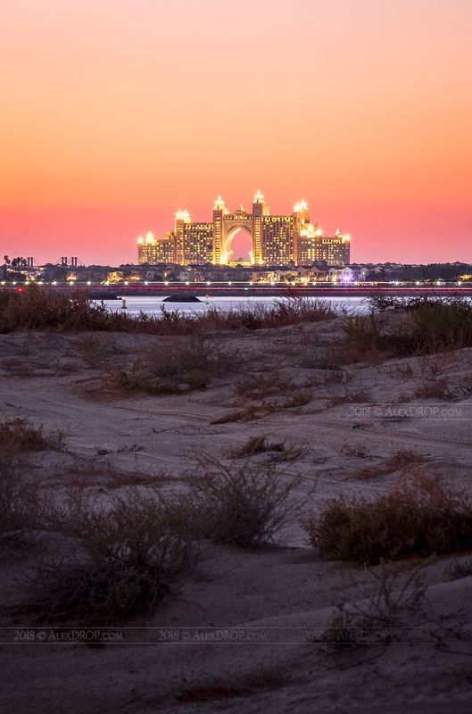 Замок в пустыне / Atlantis The Palm, Dubai фото превью