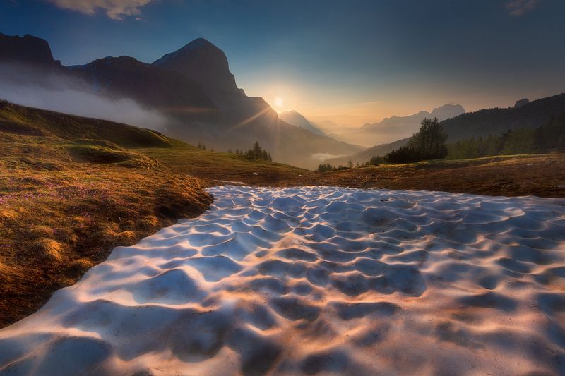 FIRST LIGHT фото превью