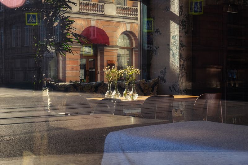 тени, отражения, свет, солнце, утро, прогулка, город Тени, отражения и солнечный свет... фото превью