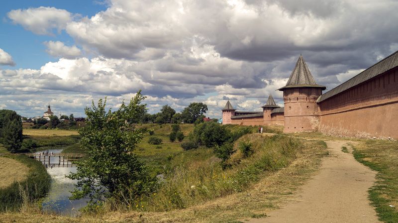 Красивый город Суздаль фото превью