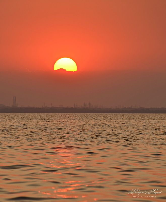 лето, июль, днепр, каховское море, закат, солнце, вечер Закат над Каховкой фото превью