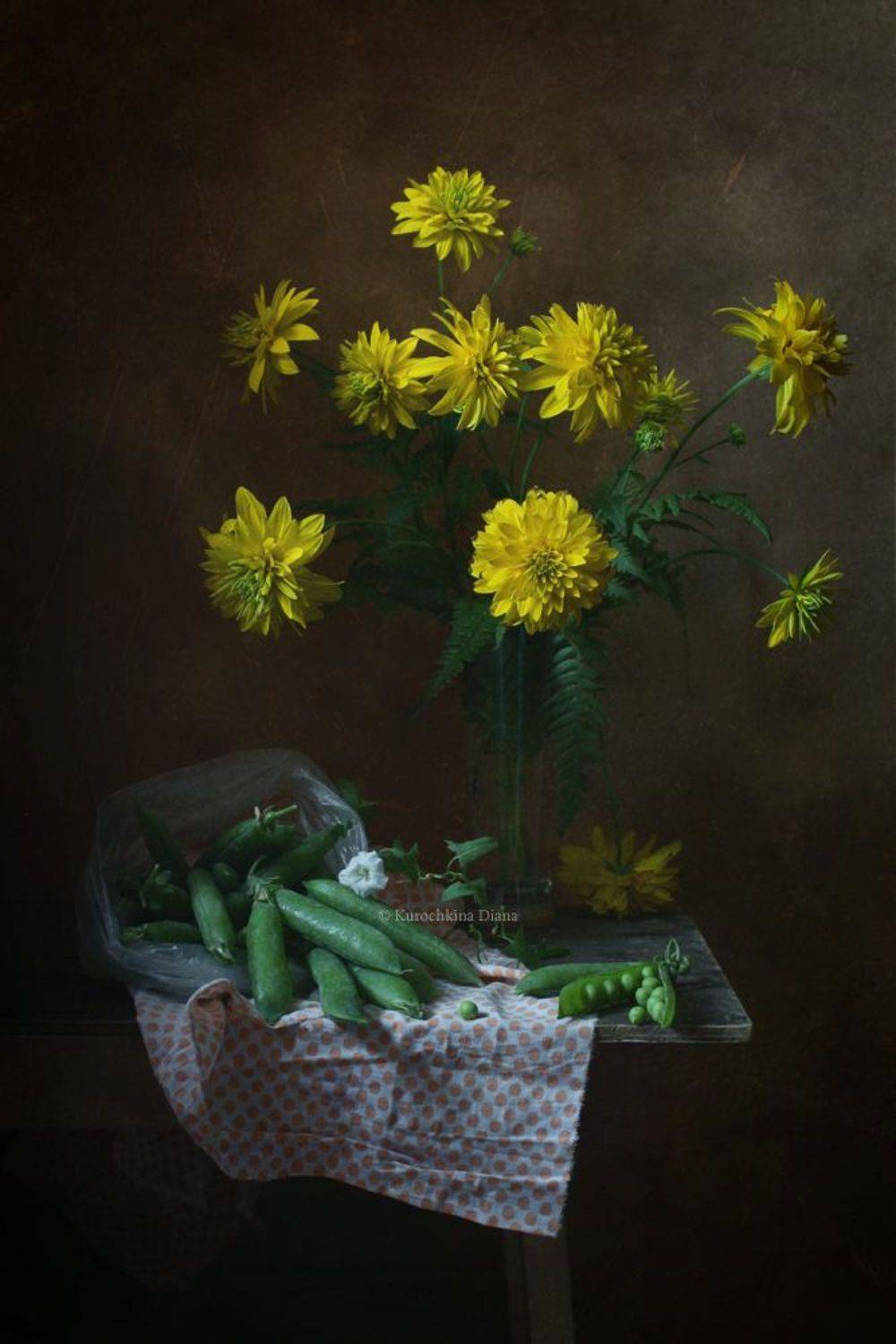 натюрморт, цветы, букет, золотые шары, рудбекия, горох, июль, Курочкина Диана