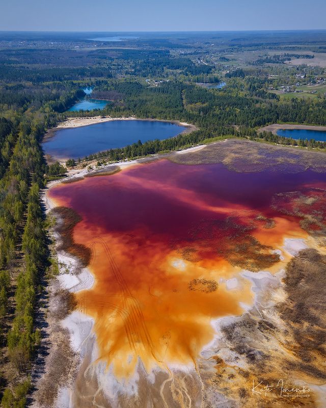 Цветные озера фото превью