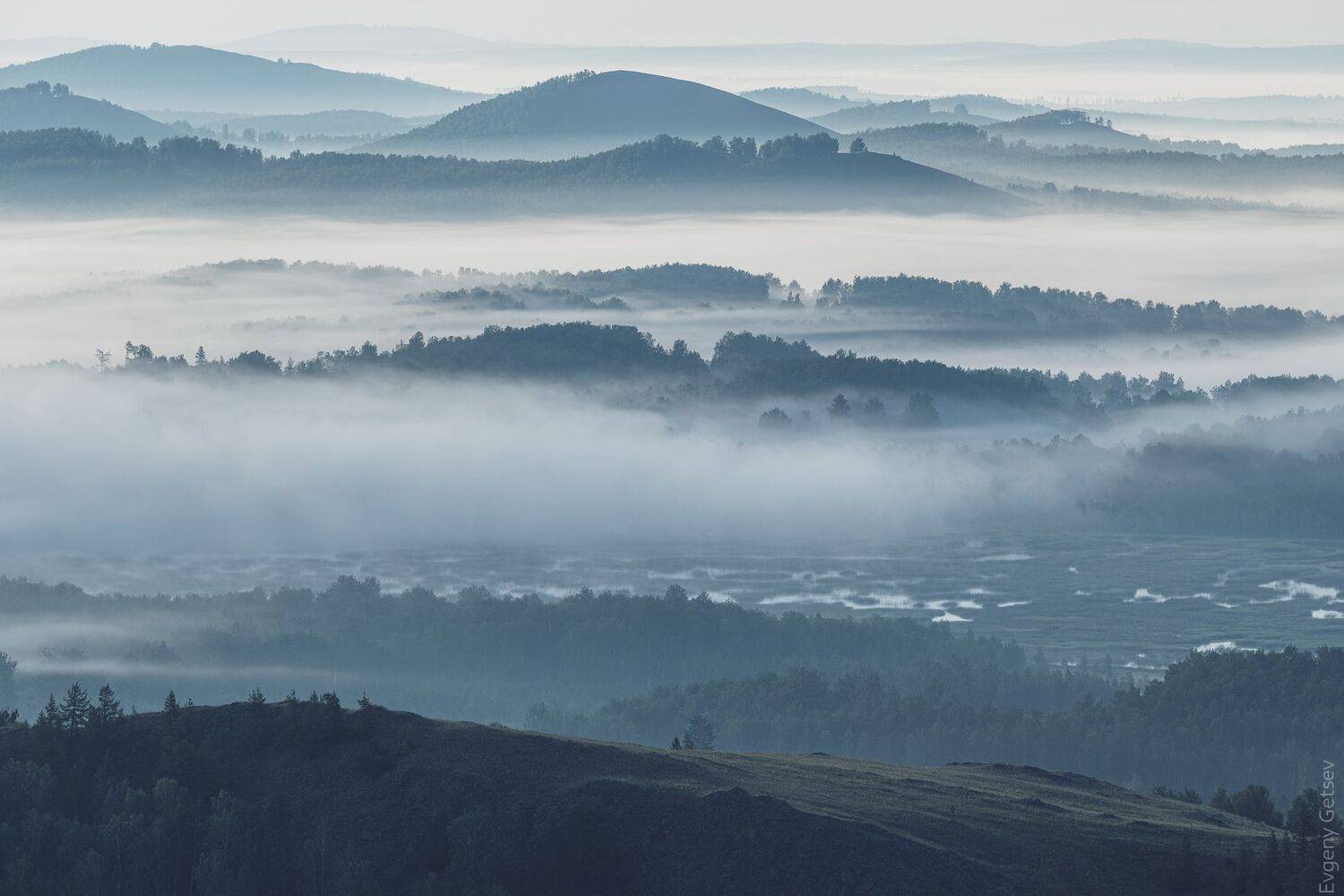 лето утро туман прохлада горы, Евгений Гецев