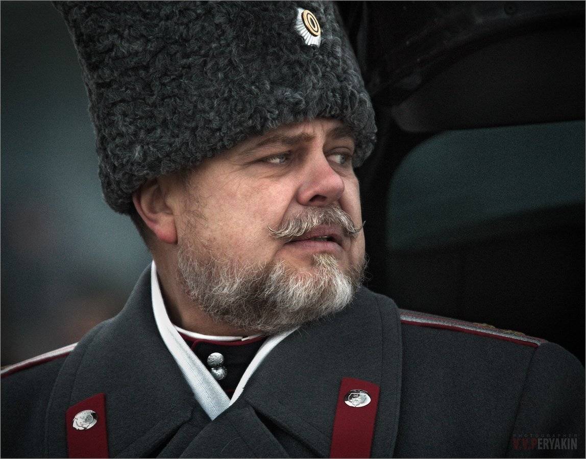 , Виктор Перякин