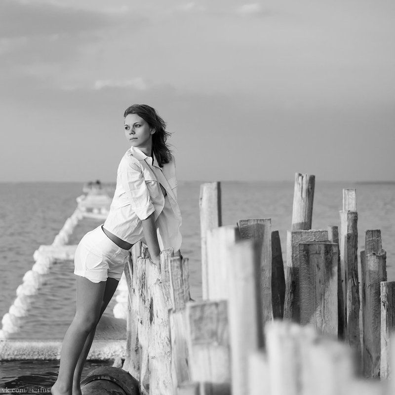 девушка, соленое озеро *** фото превью