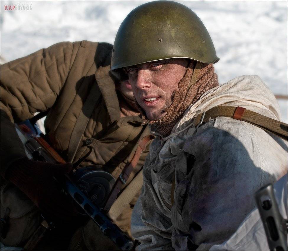 , Виктор Перякин