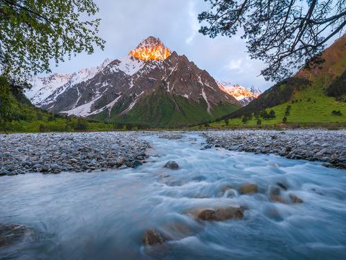 На рассвете