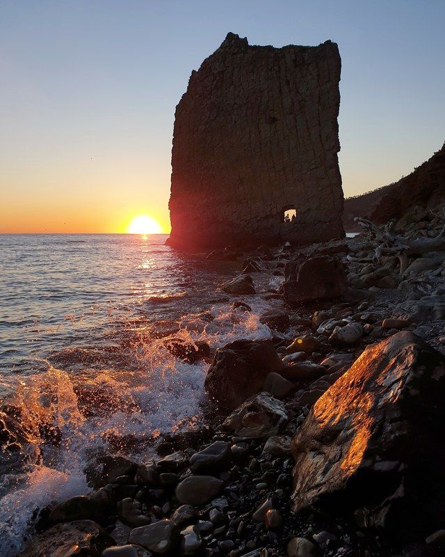 Скала-парус, море, закат, скала, Прасковеевка, Чёрное море, солнце, вечер Черноморские закаты фото превью