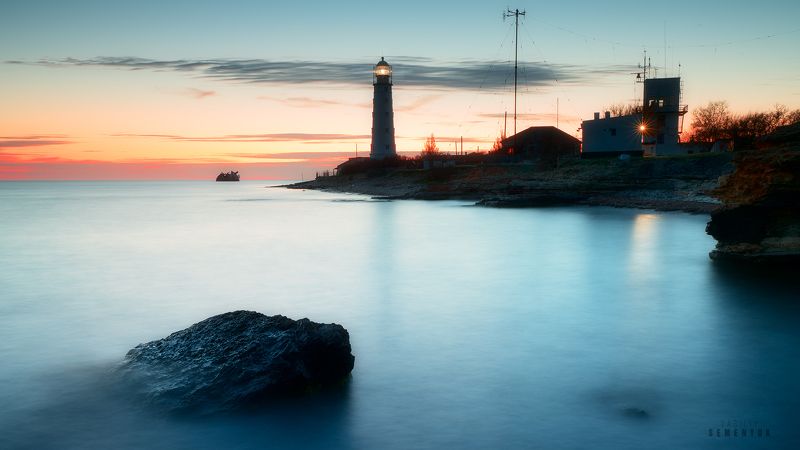 крым, тарханкут, маяк, закат, длинная выдержка, море, sea, seascape, lighthouse, crimea. Вечер у маяка фото превью