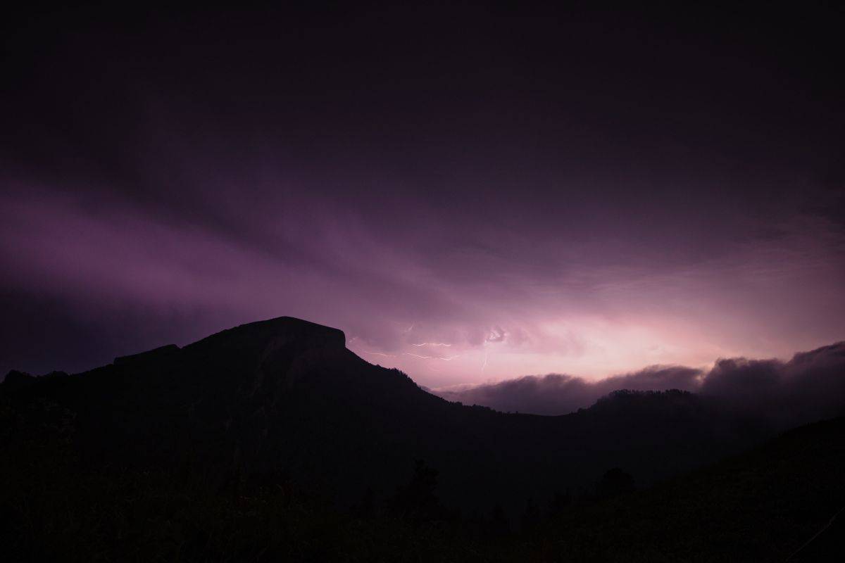 большой тхач, малый тхач, адыгея, гроза, ночь, пейзаж, big thach, small thach, adygea, thunderstorm, night, landscape, Артём Харченко