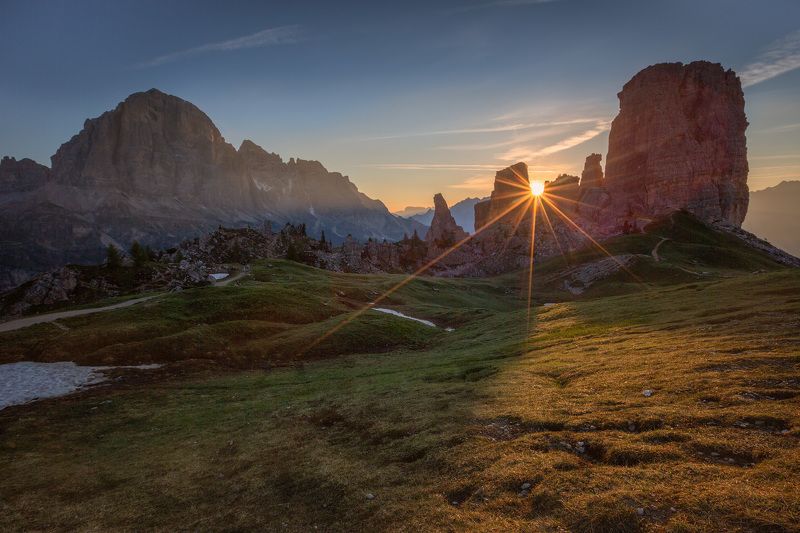италия, доломиты, горы, облака, восход, природа, landscape, italy, dolomites, golden hour, golden light, sunrise Доломиты. фото превью