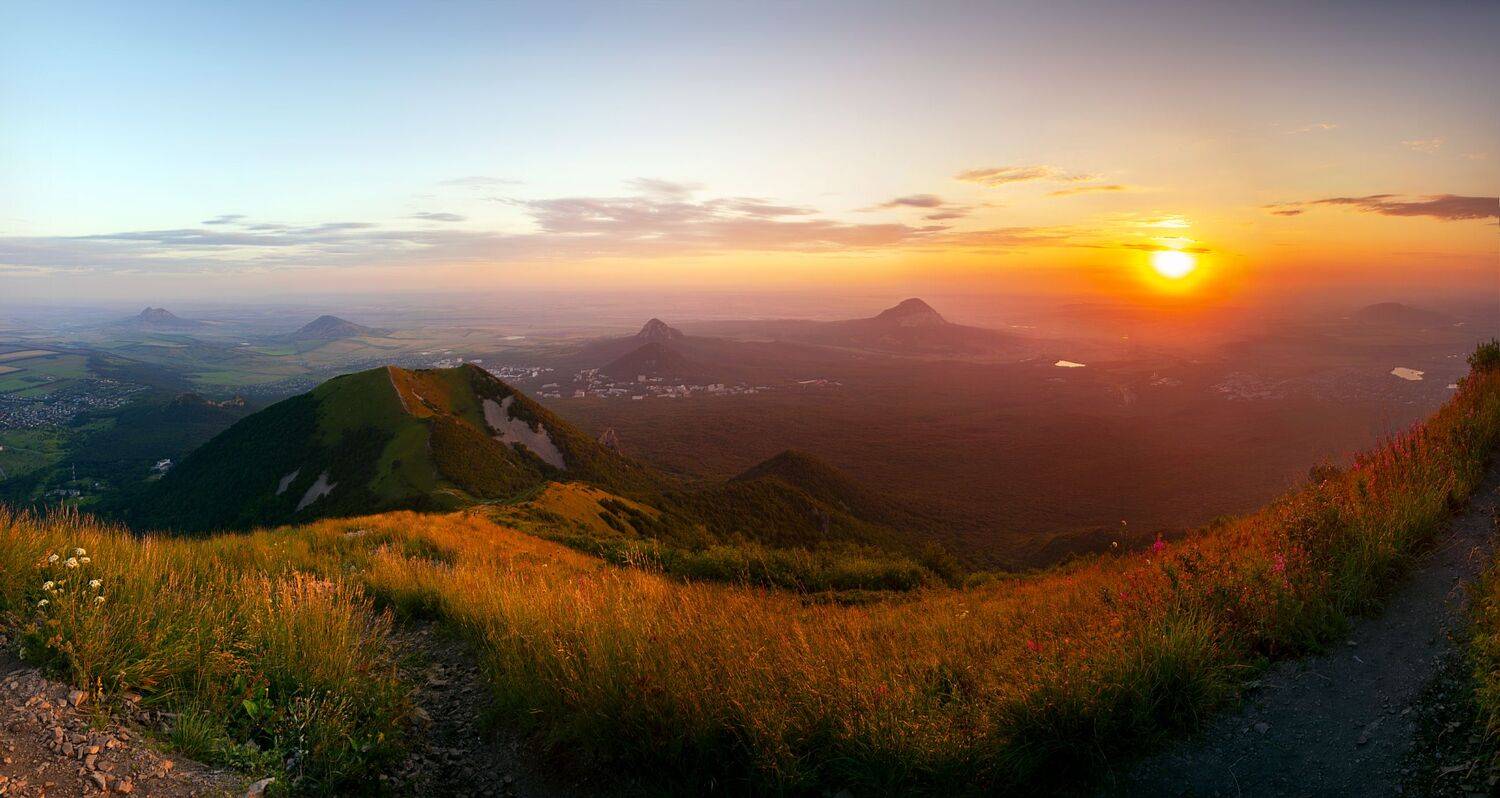 август, утрокмв,бештау,природа,пейзаж, Елена Брежицкая