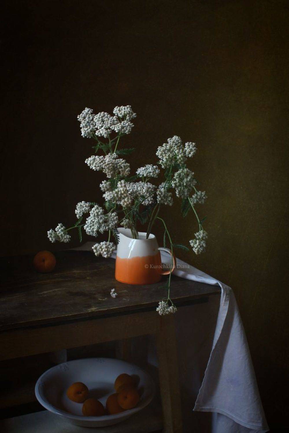 натюрморт, тысячелистник, абрикосы, Курочкина Диана