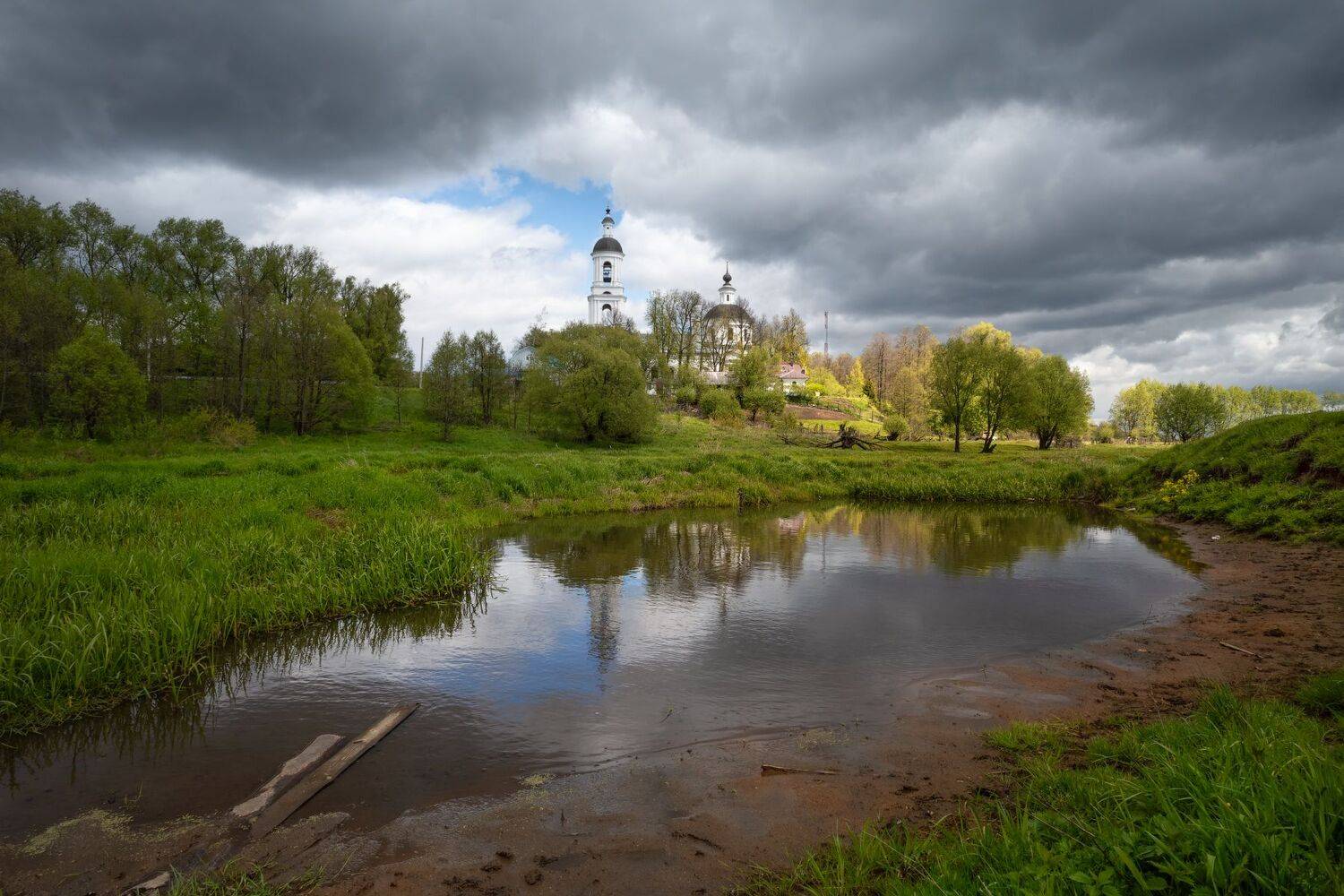 весна,река,небо,облака,тучи,свет,отражение,храм, Виталий Полуэктов