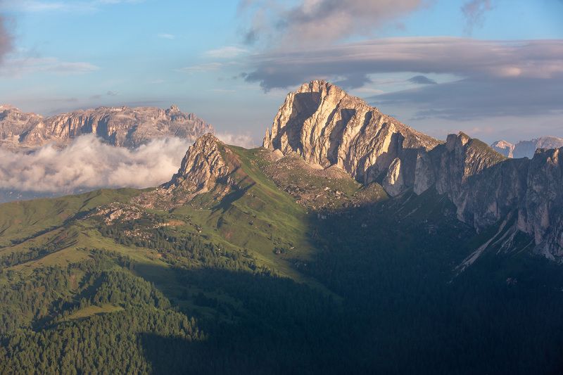 италия, доломиты, горы, облака, восход, природа, landscape, italy, dolomites, golden hour, golden light, sunrise Солнце взошло. фото превью