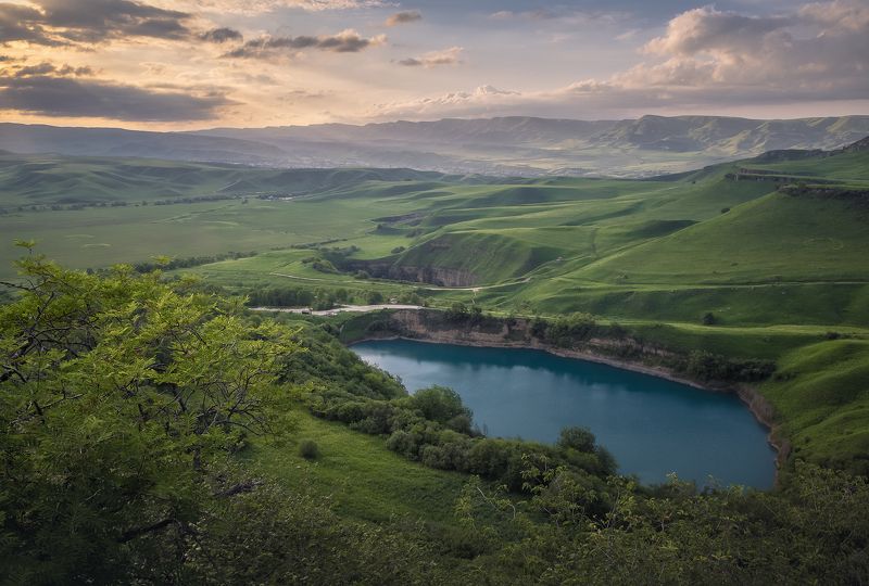 кавказ, приэльбрусье Большое озеро Шадхурей фото превью