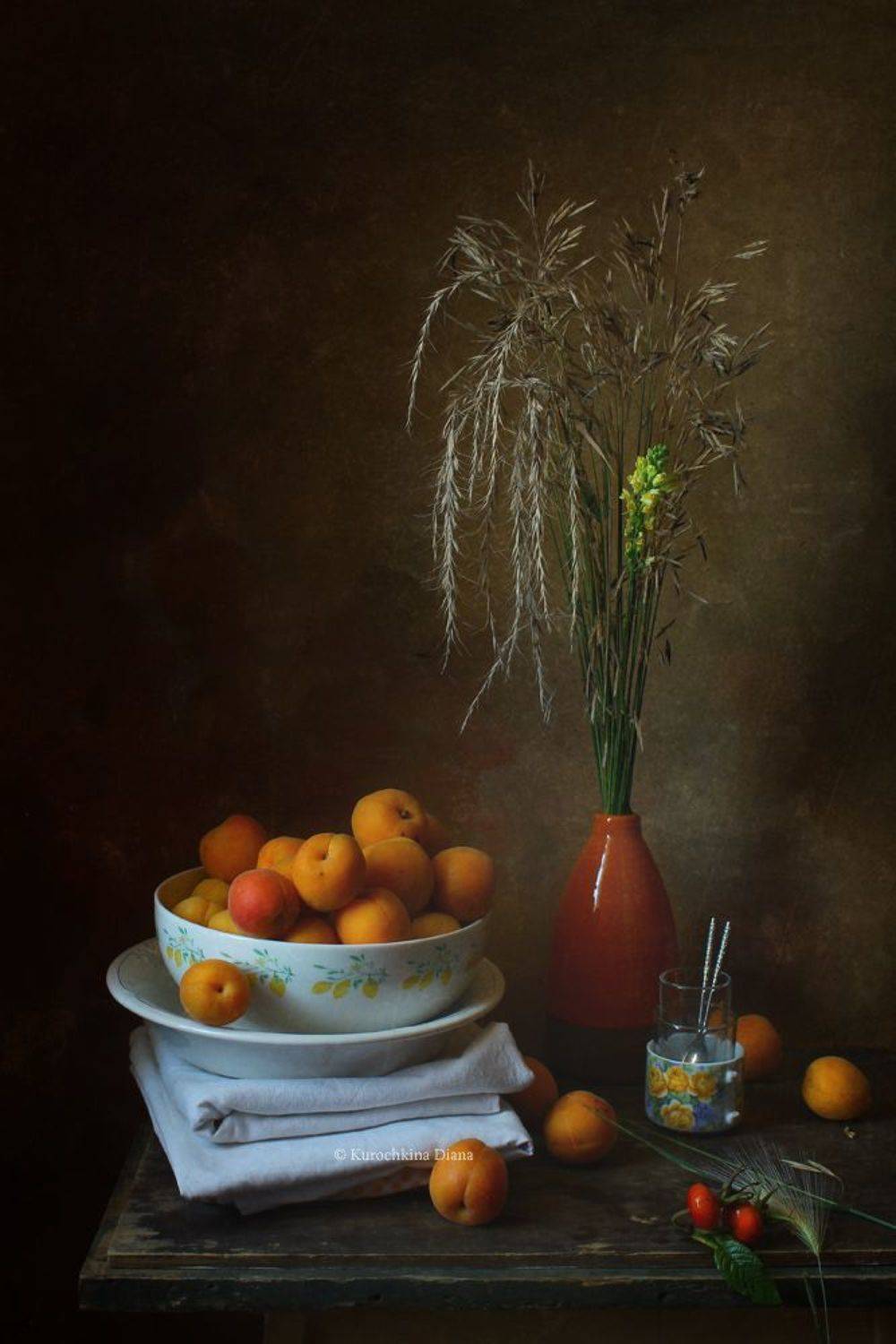 натюрморт, август, абрикосы, Курочкина Диана