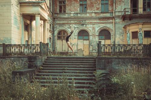 Ballerina in abandoned