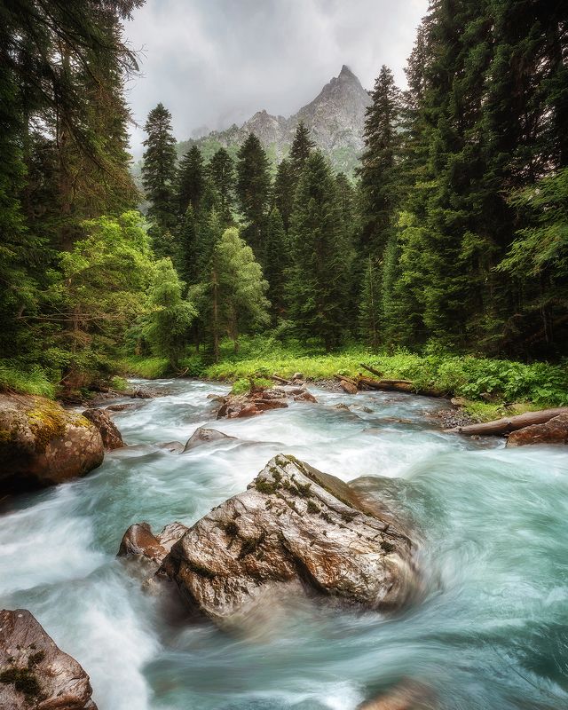 горная река, лето, горы, пейзаж, кавказ Каменное сердце реки Чистой фото превью