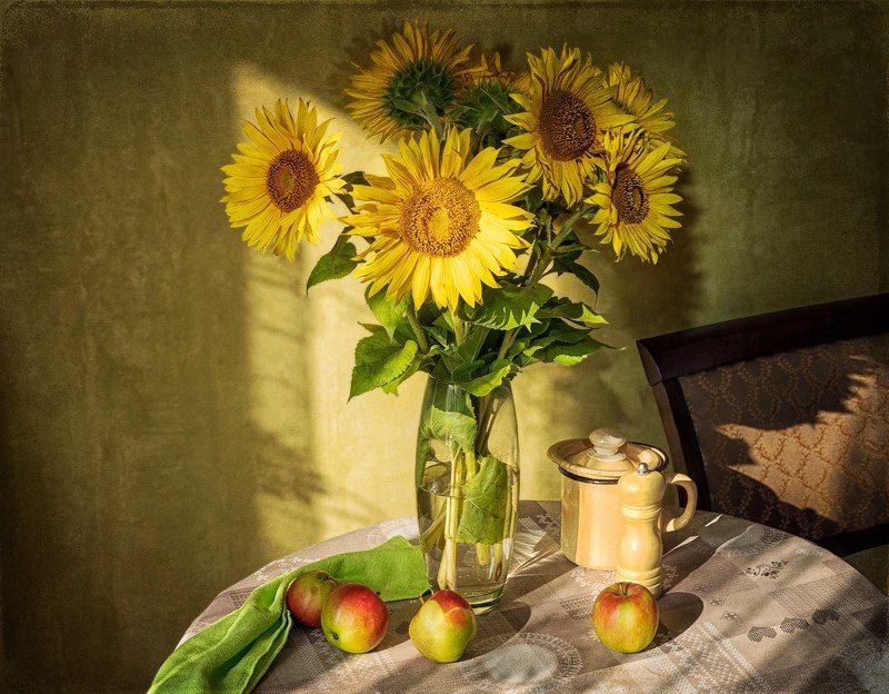 С подсолнухами фото превью