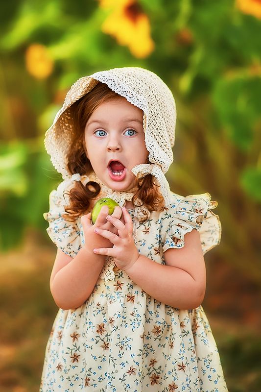 детский портрет, детская фотография,  красавица,дети модели,дети моделт москва, фотограф москва, юмор Аленка веселая девчонка фото превью