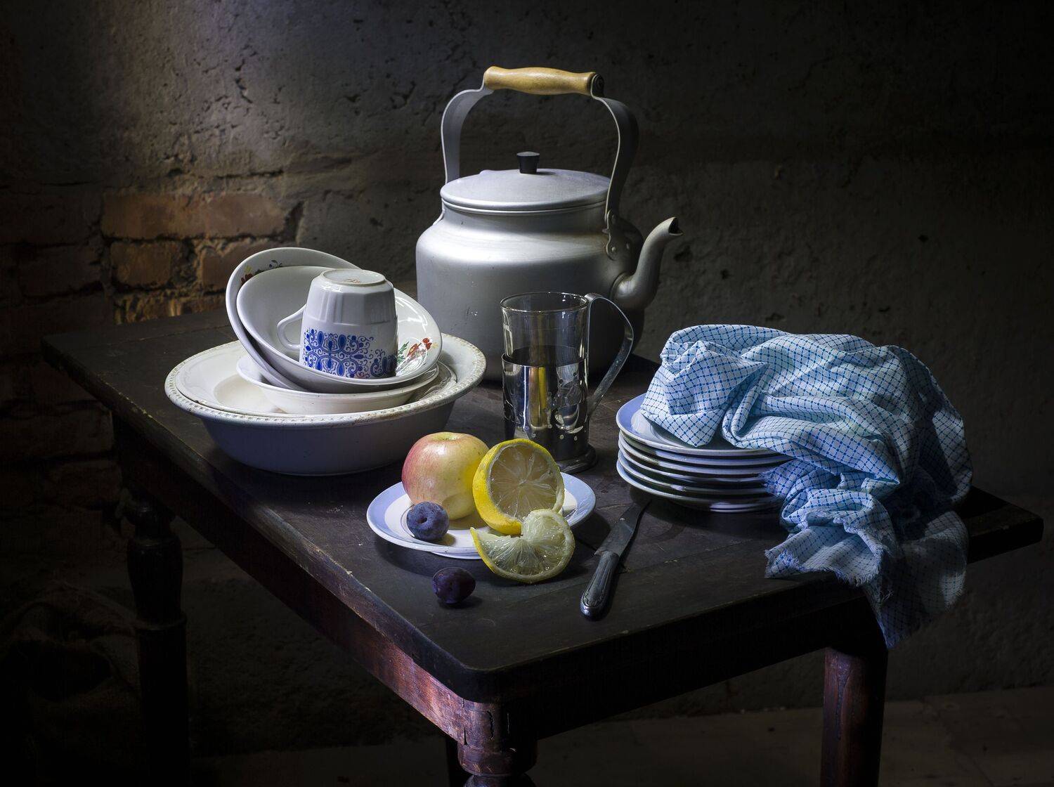 чайник, посуда, лимон, яблоко, чашка, стакан, ткань, Оксана Евкодимова