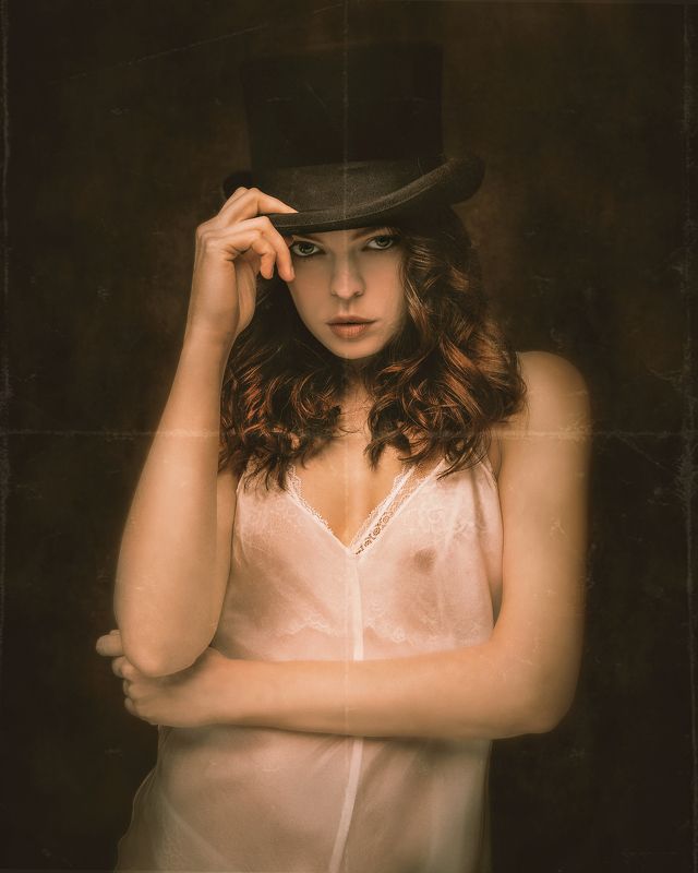 cabaret, woman, cylinder, vintage, retro, portrait, female portrait, portrait in cabaret style фото превью