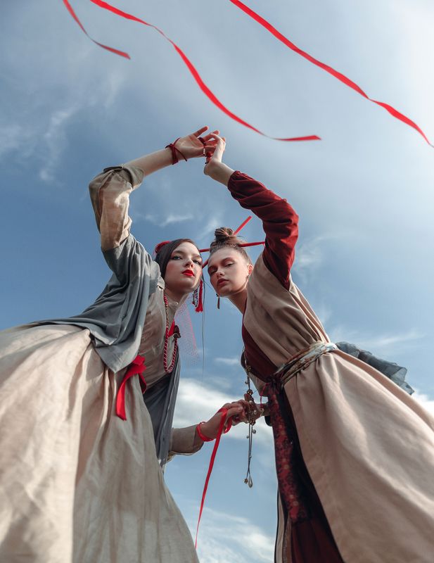 Dancing with the clouds фото превью