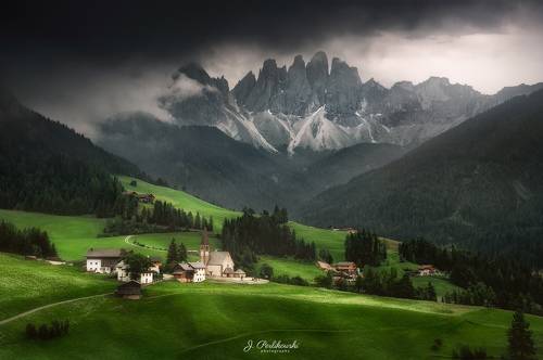 Thunder in Dolomites