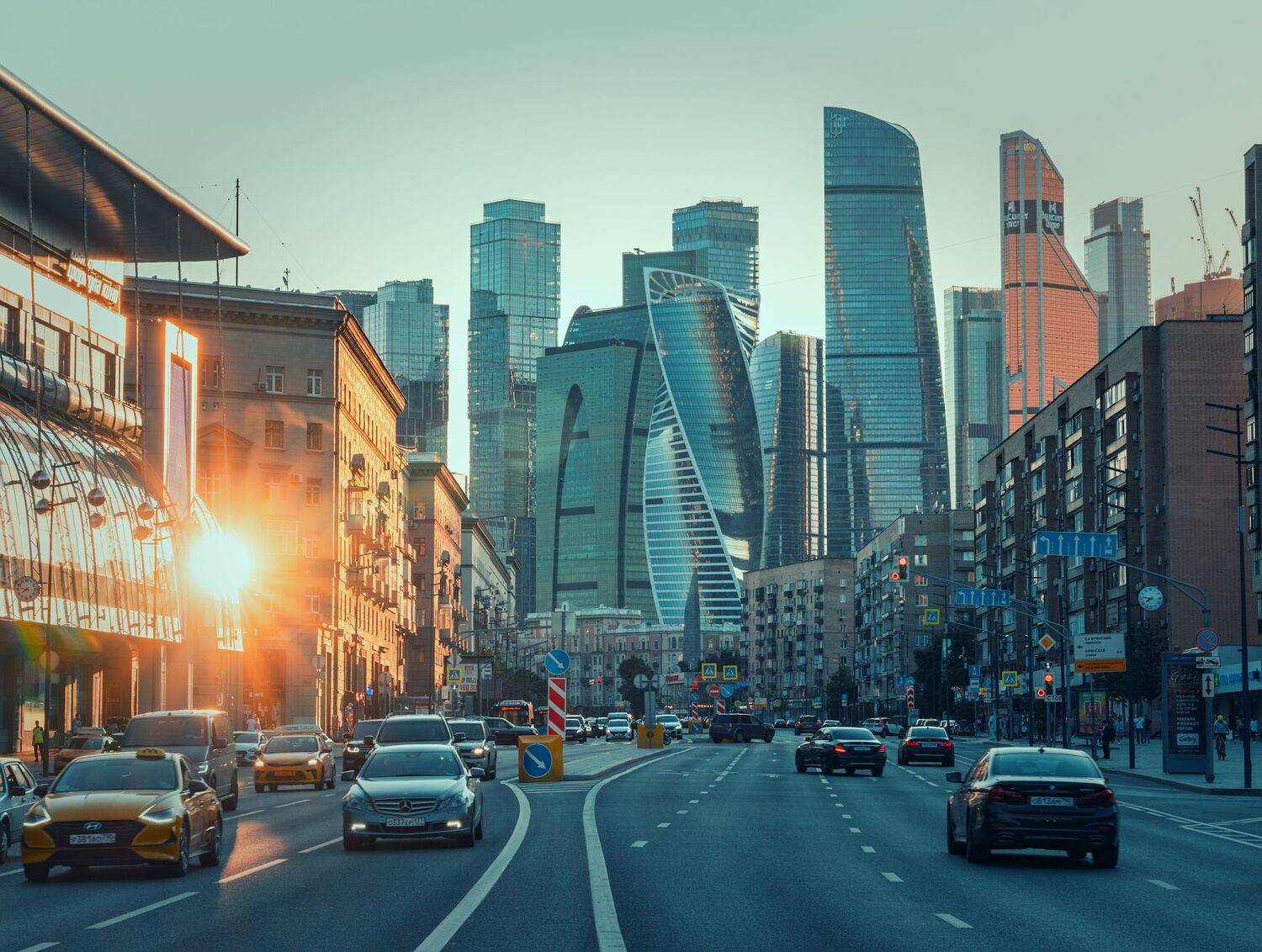 , Константин Дэм