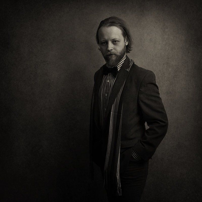 Мужской портрет 2 фото превью