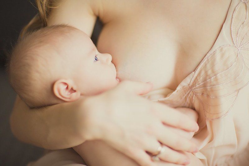 с молоком матери фото превью