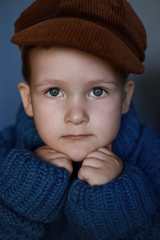 Портрет мальчика фото превью