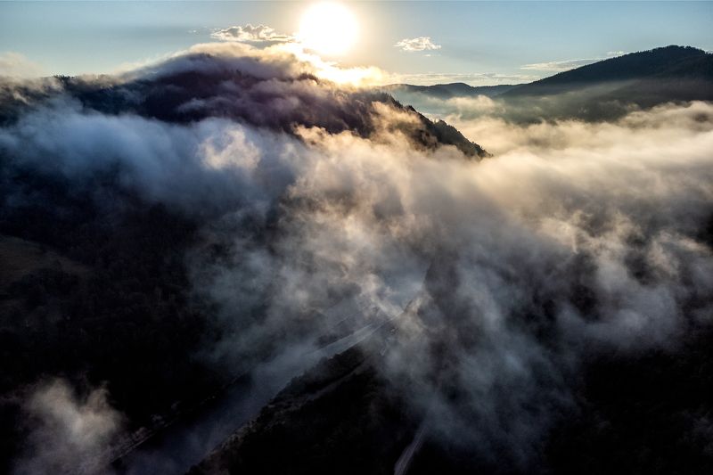 Утрений туман над Белым Июсом, Хакасия фото превью