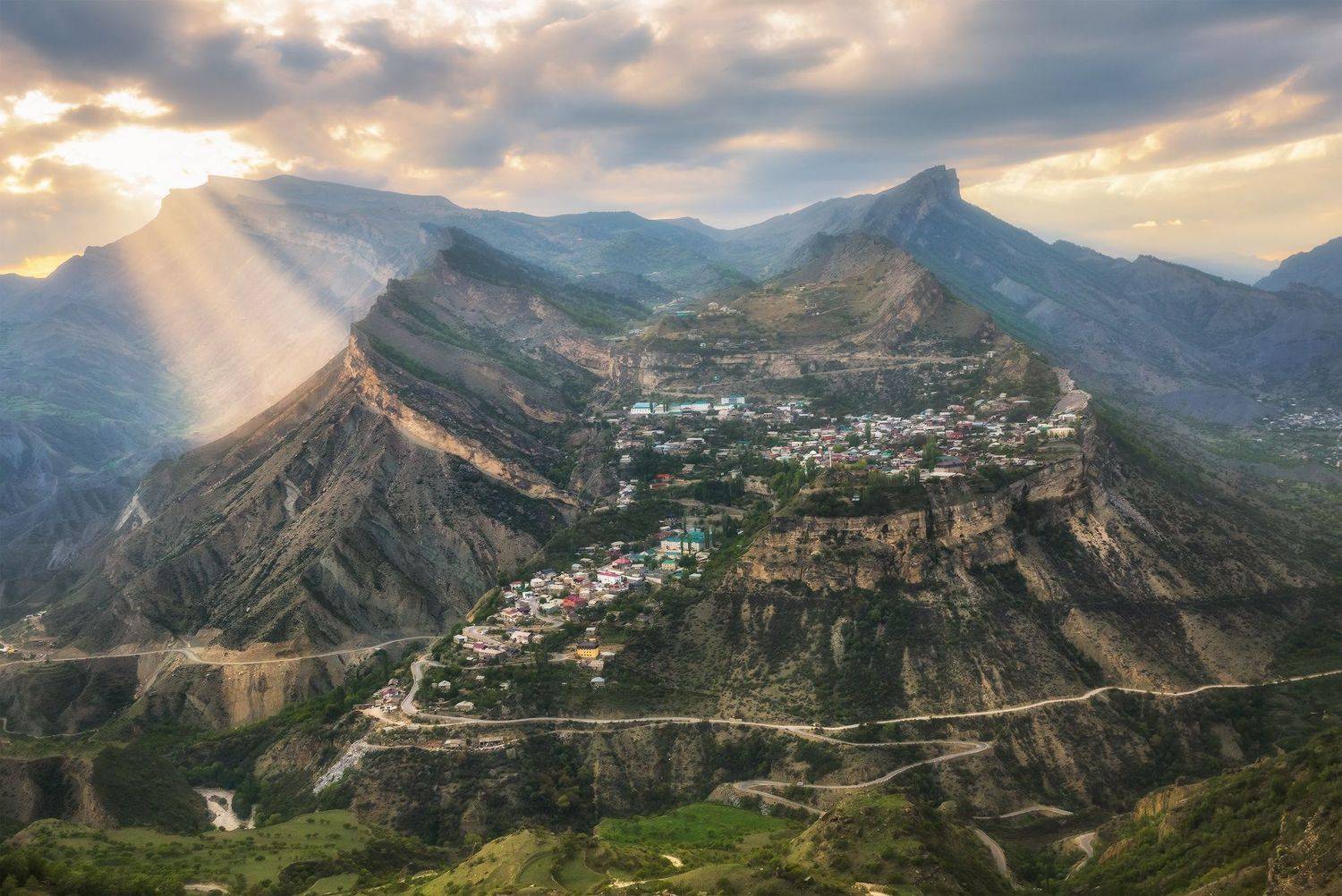 кавказ, дагестан, гуниб, весна, вечер., Николай Мысливцев